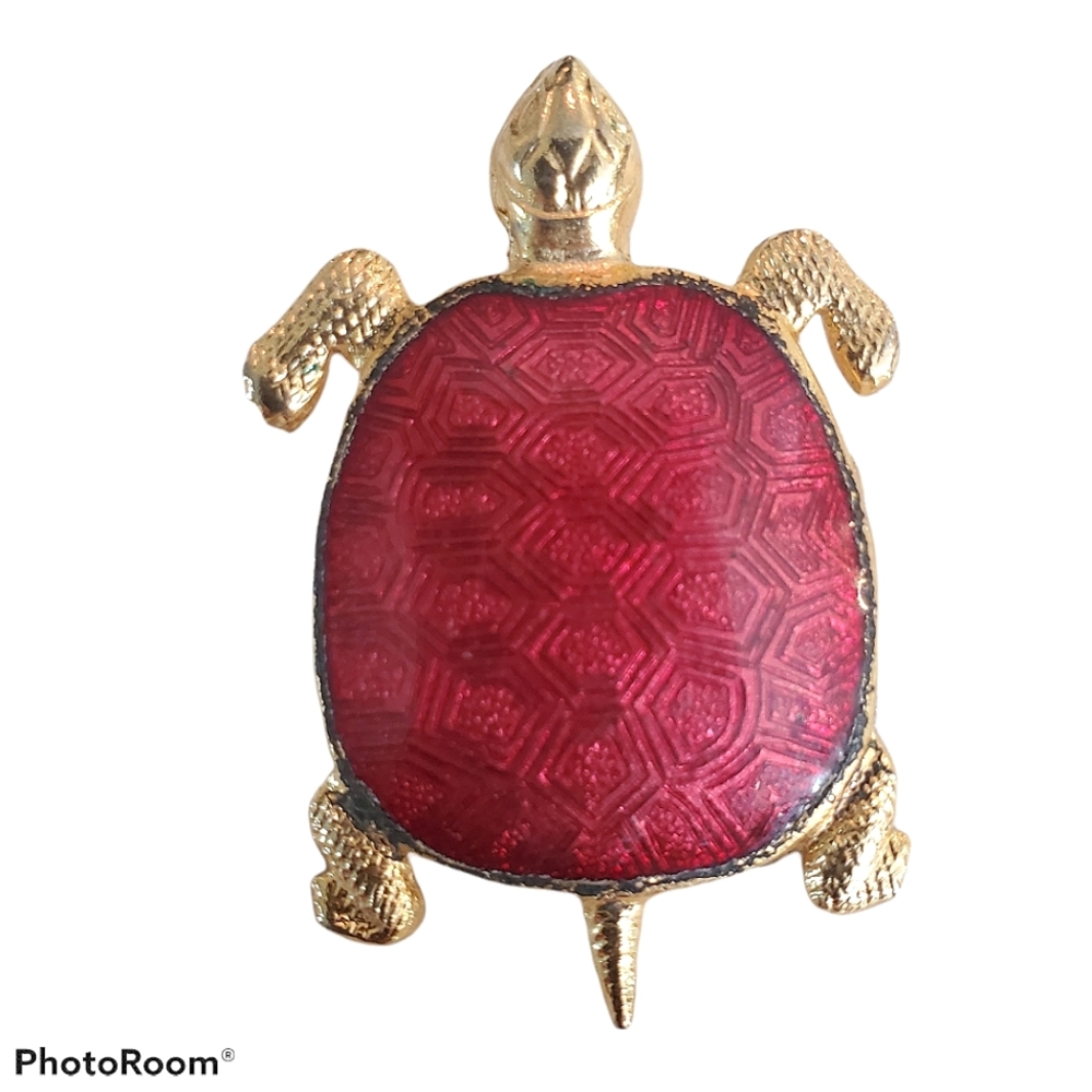 Vintage Gold Tone Maroon Turtle Brooch
